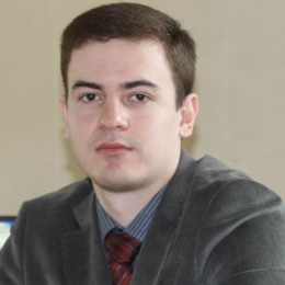 ЮШКОВ Денис Олегович